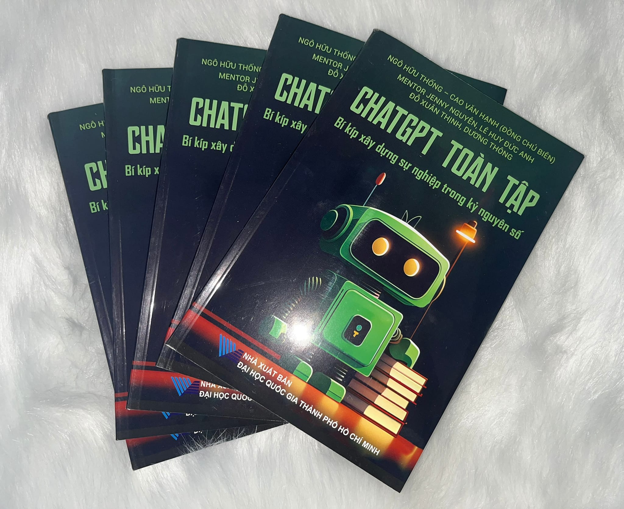 Sách về ChatGPT OpenAI Toàn Tập